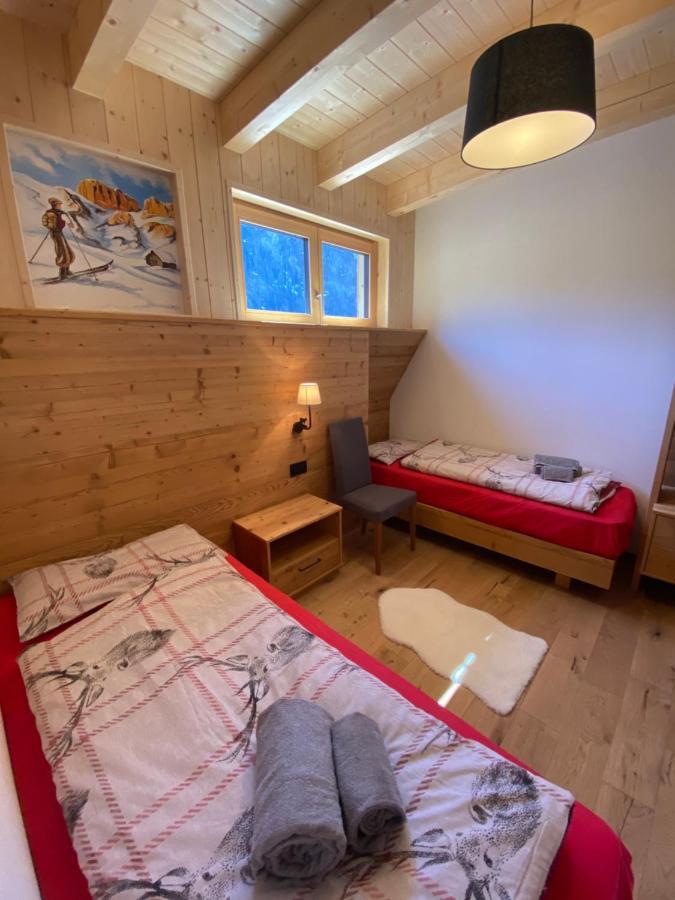 Cesa Prinoth Apartment Campitello di Fassa Luaran gambar