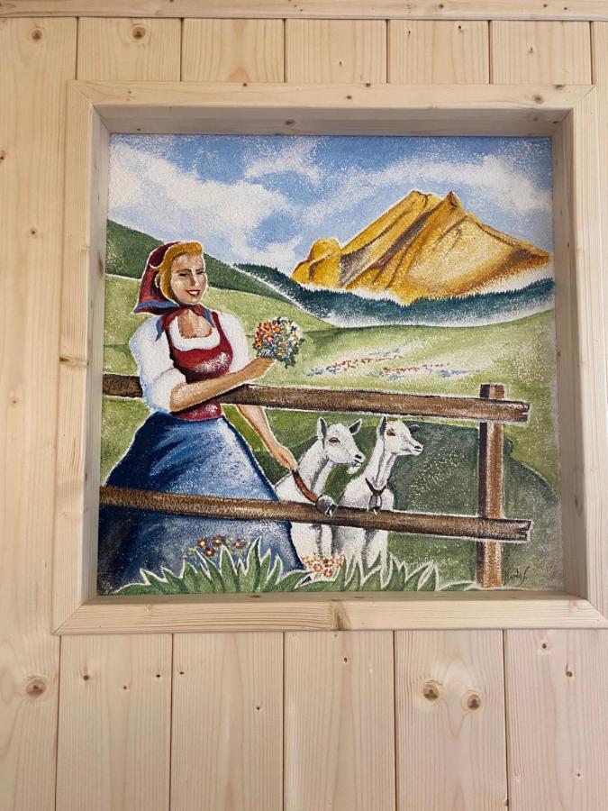Cesa Prinoth Apartment Campitello di Fassa Luaran gambar