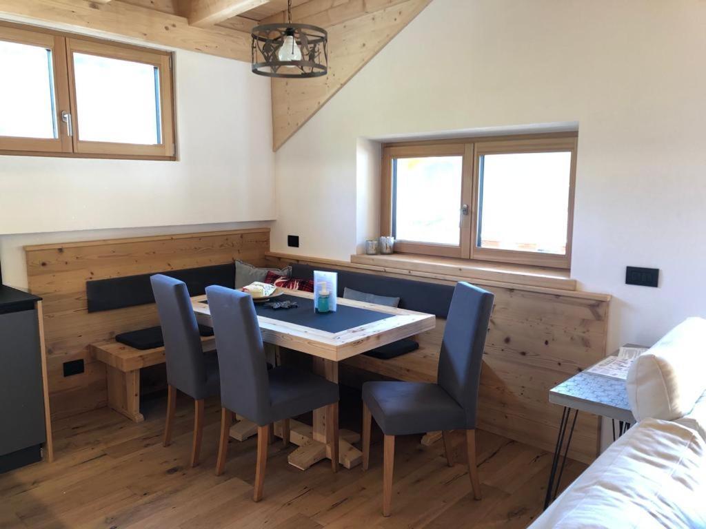 Cesa Prinoth Apartment Campitello di Fassa Luaran gambar
